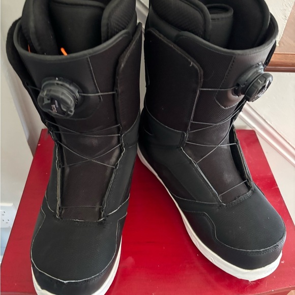 Thirtytwo Men's Intuition Heat Moldable Snowboard Boots sz 10 - Picture 1 of 7